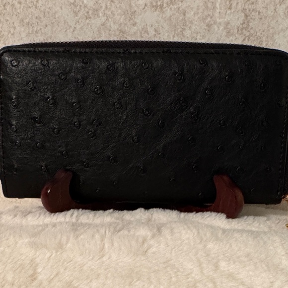 Bebe Clarita Ostrich Black Women's Wallet - Picture 4 of 6